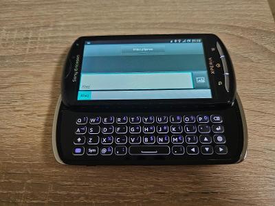 Sony Ericsson Xperia PRO (MK16i) čierny, super stav, záruka!