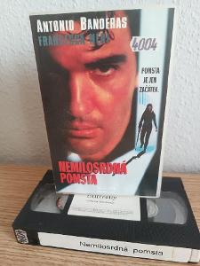 VHS kazeta / Nemilosrdná pomsta ( Antonio Banderas )     