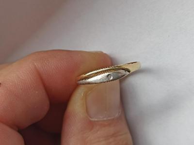 Luxusní 18K zlatý briliantový prsten