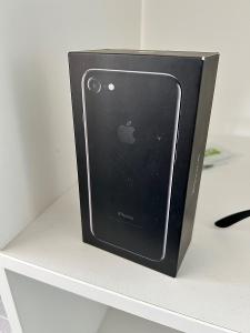 iPhone 7 krabička