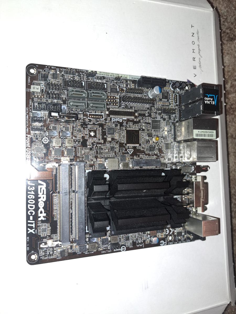 Nefunkční základní desky Asrock J3160DC-ITX + MSI 970A-G43 - Komponenty pro PC