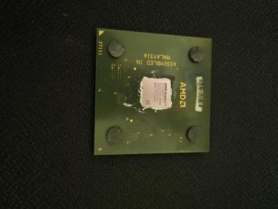 RETRO procesor AMD ATHLON XP 2000, soc.A(462), 1664MHz, funkční (kus2)