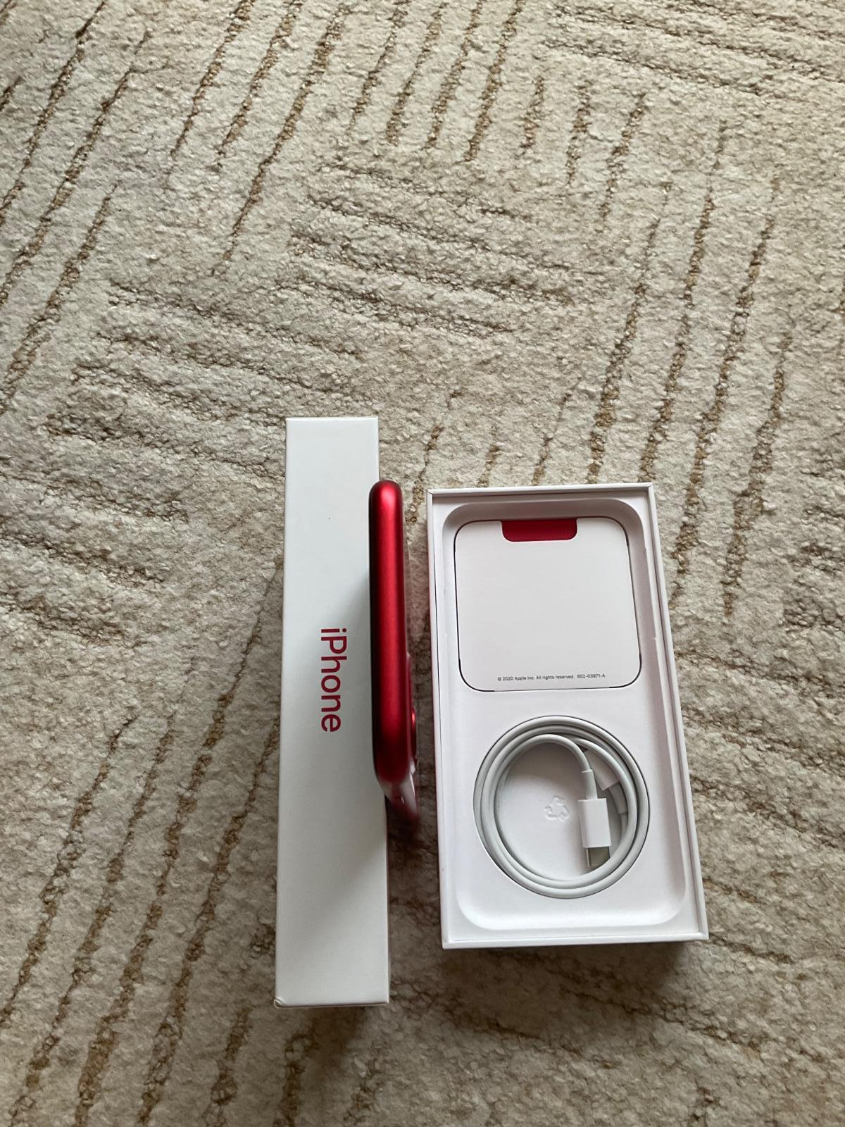 Apple iPhone 11 128 Gb RED - A stav (Nová Baterie) - Mobily a chytrá elektronika