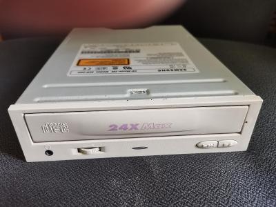 RETRO CD-ROM SAMSUNG SCR-2431 IDE ATA 24x rychlostní, funkční