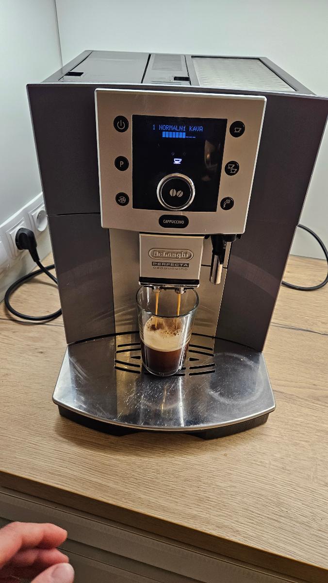 Automatický kávovar Delonghi Perfecta - PROSÍM ČTĚTE - Malé elektrospotřebiče