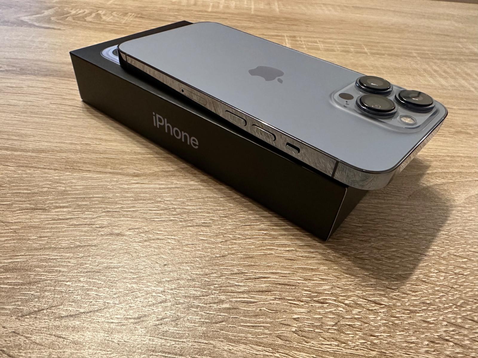 Apple Iphone 13 pro 128 Gb Sierra Blue Top stav - Mobily a chytrá elektronika