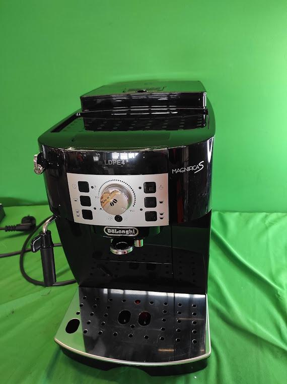 Automatický kávovar De'Longhi Magnifica S ECAM 22.115.B - Malé elektrospotřebiče