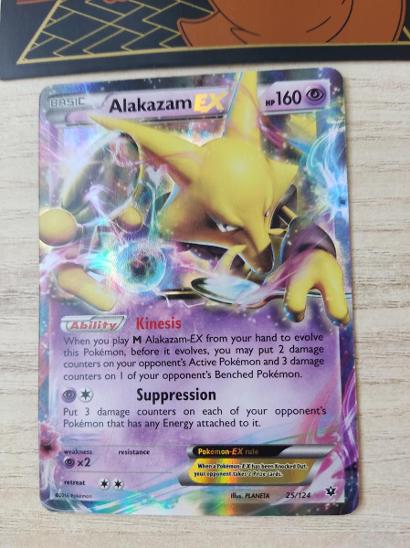 Card Alakazam-EX 25/124 da coleção Fates Collide