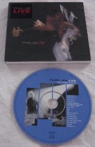 CD Pearl Jam – Live On Ten Legs, 1998 (Epic)