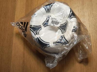 Adidas Tango Rosario originální fotbalový míč nový vel. 5 orig. balení