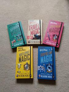 Prodám knihy Slytherin,Gryffindor,Ravenclaw,Hufflepuff a Travel magic