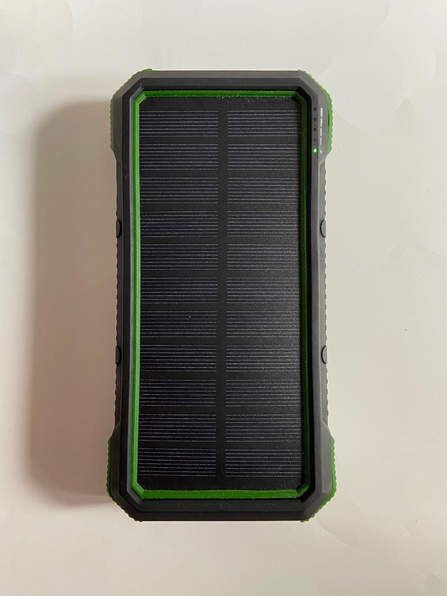 Powerbanka AlzaPower SolarScout 20000mAh zelená - NA DIELY či OPRAVU - undefined