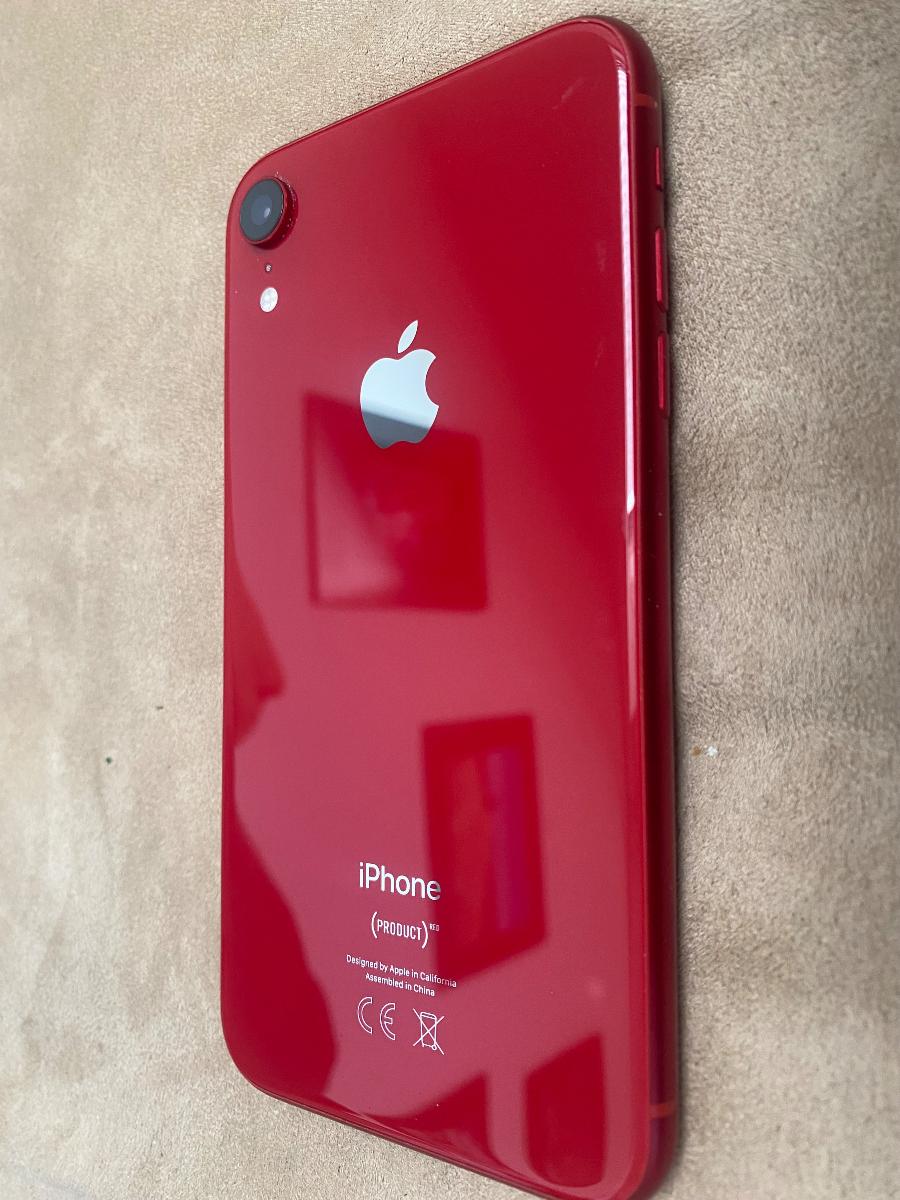 iPhone XR 64GB (Product Red) - jako nový - Mobily a chytrá elektronika