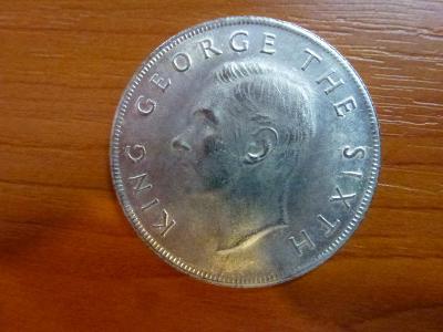 Mince GEORGE THE SIXTH NEW ZEALAND CROWN 1949 .