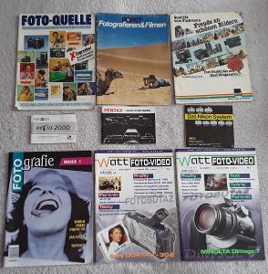 Brožury a časopisy o fotoaparátech a focení