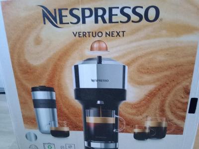 Predám kavovar Nespresso Ventuo Next de luxe nový