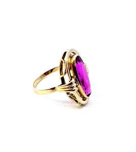 Zlatý prsten s růžovým kamenem - rubín, vel. 61