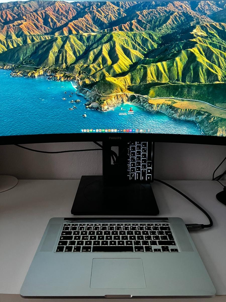 MacBook Pro 15" Mid 2014 i7 bez displeja - Počítače a hry