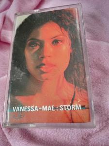 Mc Kazeta VANESSA - MAE: STORM