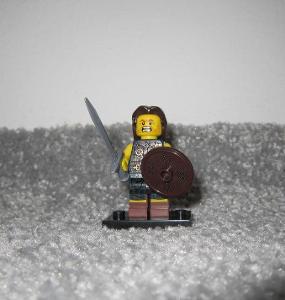 Lego Figurka 6. série Válečník s mečem