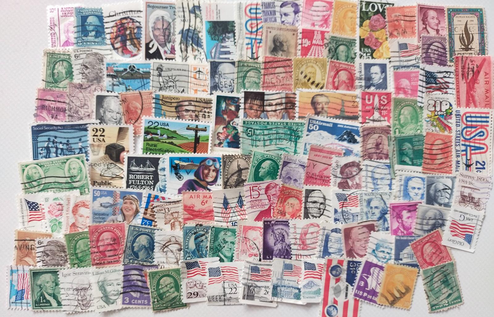 Každá iná - poštové známky USA 110ks - Filatelia