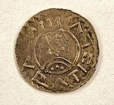 Stříbrny denár ,  Vratislav II. 1061- 1092 , CACH 354, úzká koruna