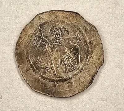 Stříbrny denár ,  Vratislav I. 1147- 1148 , CACH 532