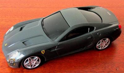 Plastový model 1:38 - Ferrari 599 GTB Fiorano (SHELL V-Power)