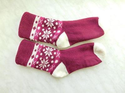Krásné teplé ponožky s beránkem, dél.chodidla 25 cm