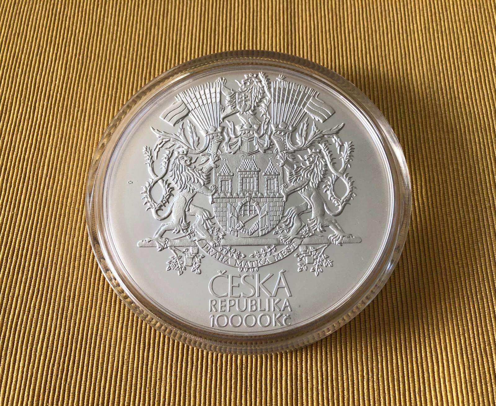 Vzácna strieborná minca 10000Kč Založenie Veľkej Prahy (matovaná - 2300ks) - Numizmatika