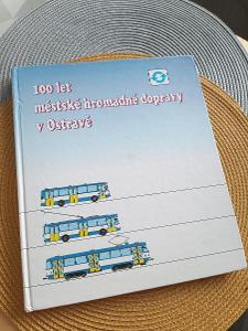100 rokov MHD v Ostrave Karosa T2 trolejbus kĺbový