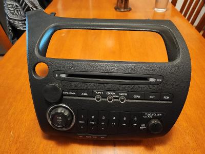 Honda Civic 8g originální rádio