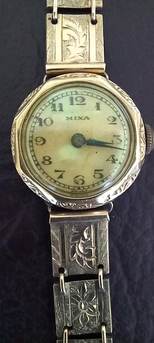 Zlaté starožitné dámske hodinky swiss made - Starožitnosti