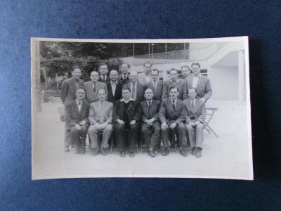 Slovensko Trenčianské Teplice Teplicz lázně  pohlednice 1949 momentka