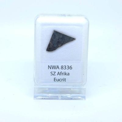Eukrit monomiktní - NWA 8336 - 0,653 gramů