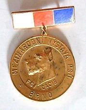 Odznak - MEZINÁRODNÍ VÝSTAVA PSŮ - BRNO - FCI - CACIB - 1976