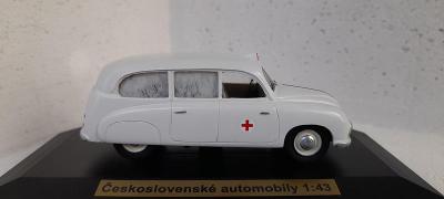 Tatra T 201 ambulance-prototyp