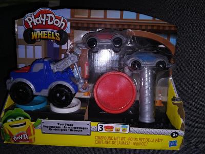 Play-Doh Odtahový vůz včetně Metalické hmoty - nové