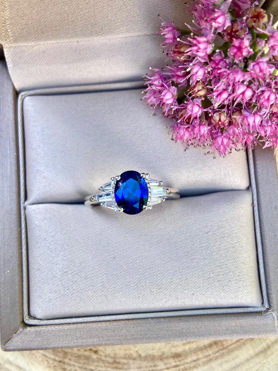 Snubný strieborný prsteň modrý zafír prstienok zásnubný - Šperky