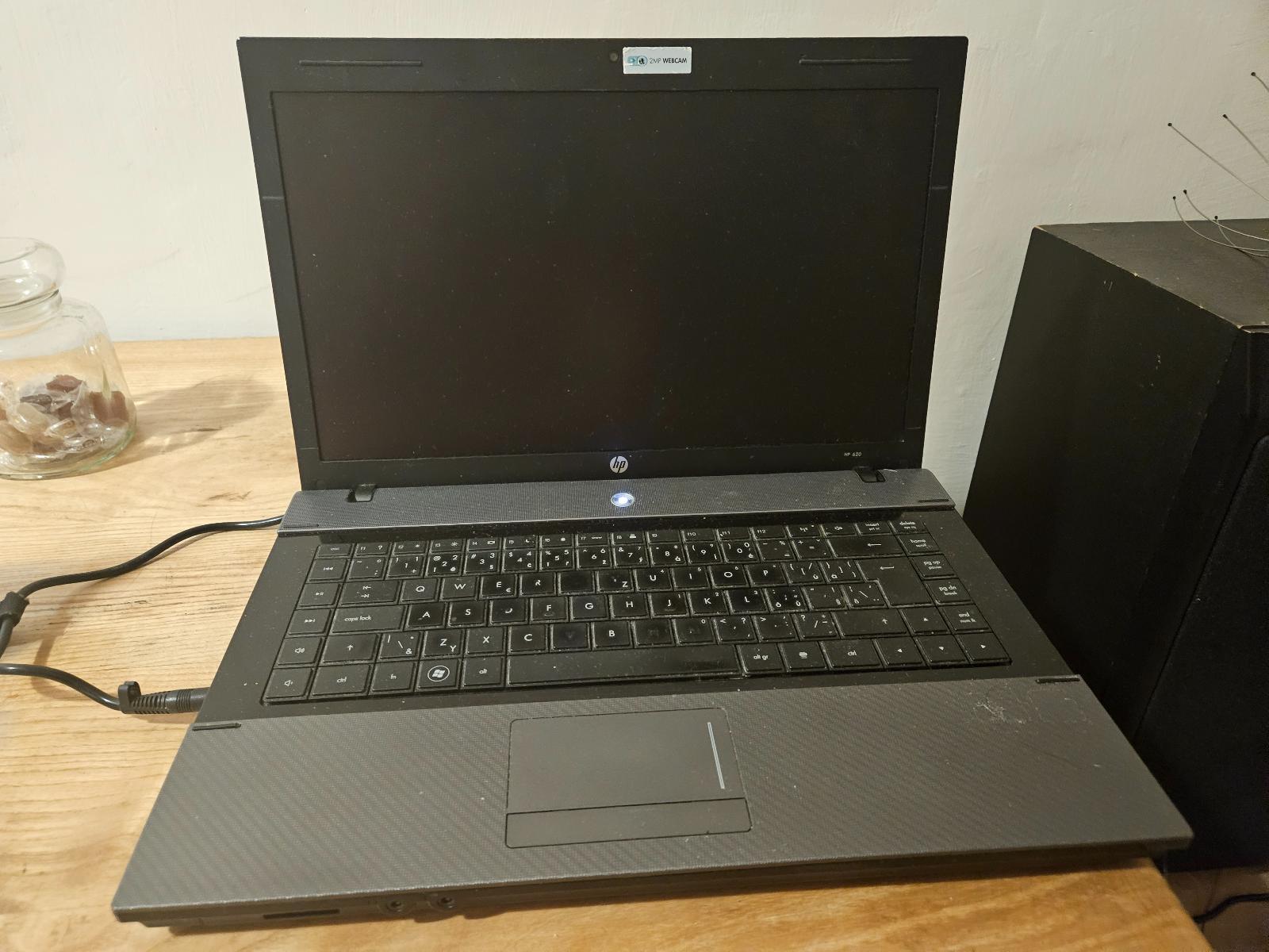 HP 620 INTEL CELERON T3100 3GB 110GB SSD 15.6" W11 - ČÍTAJTE - Počítače a hry