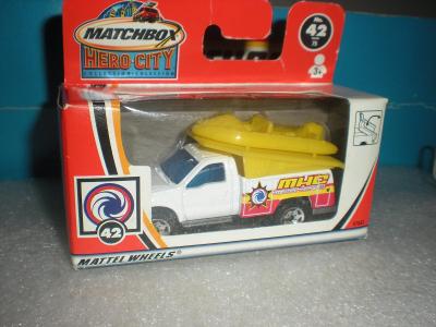 Matchbox Ford Pick-up r. 2001 NEROZBALENO !! 
