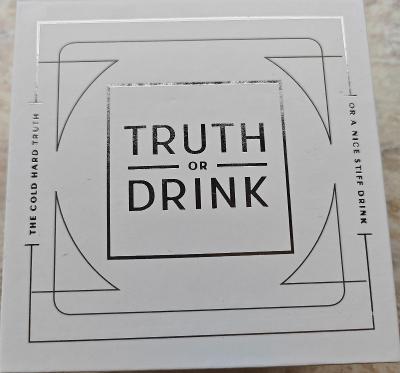 Kartová hra Truth Or Drink - v angličtine