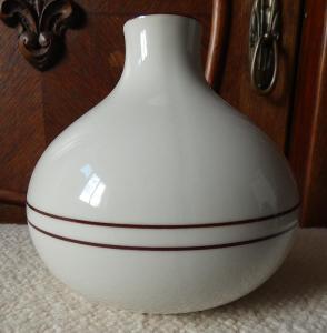 Váza Casablanca porcelán Goebel W.Germany, 12,5cm, Oeslauer manufactur