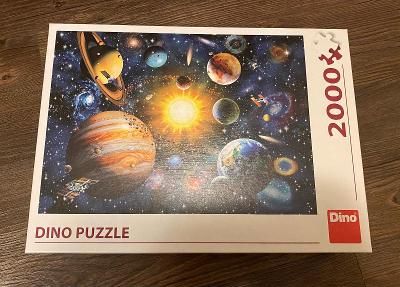 Puzzle vesmír 2000
