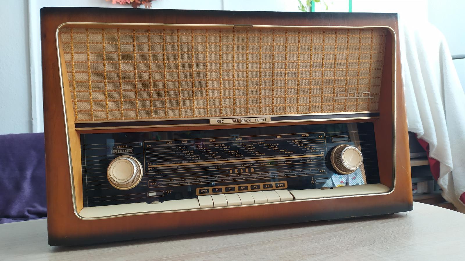 Staré rádio Tesla 532 A Echo - Starožitnosti