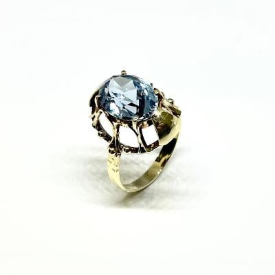 Prsten zlatý 4,08 g Au (585/1000) Ev. č. 678