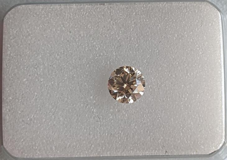 Diamant 3EX! 0,24ct SI1 sv. žlutohnědý SI1 - Šperky a hodinky