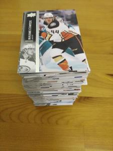 Set hokejových karet Series 21/22 two č.251-450