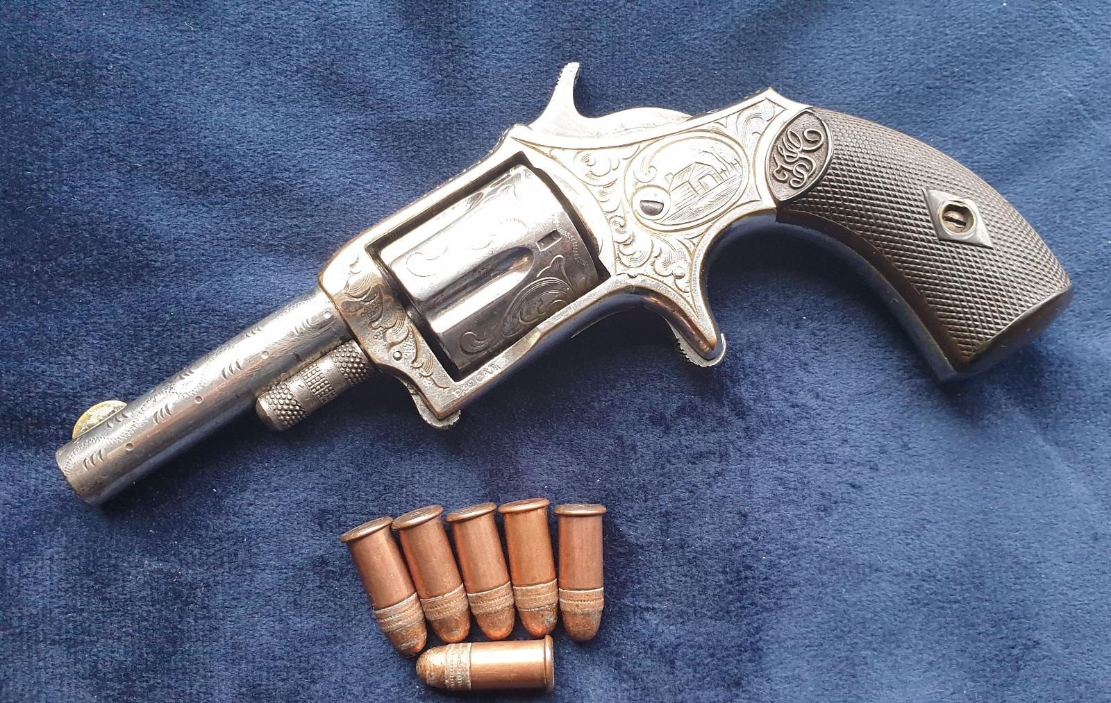 Revolver Pioneer cal.32 Long 1876 ručně rytý Nádherný původní stav - Sběratelské zbraně