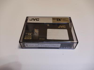 JVC miniDV kazeta